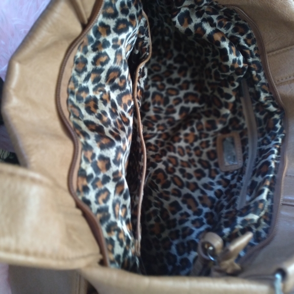 Purse - Picture 2 of 5